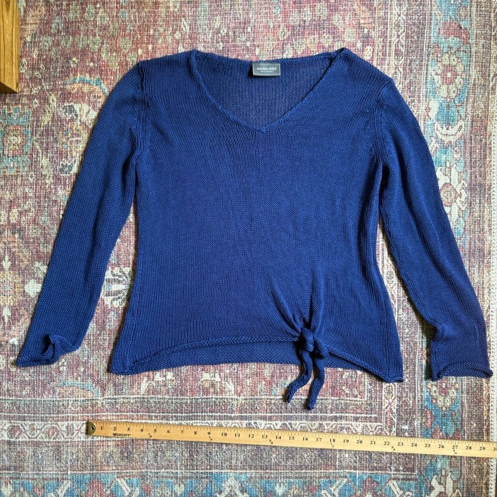 Women’s S/M Wooden ships VNeck Navy Tie-Front Knit Sweater
